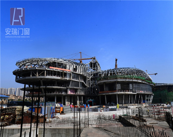 長沙梅溪湖廣場